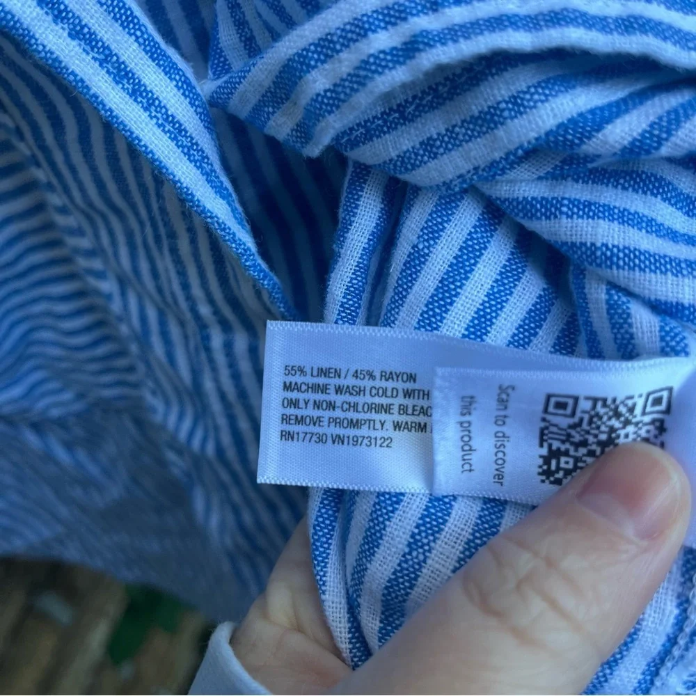 Universal Thread Blue and White Striped Shirt - Picture 3 of 4